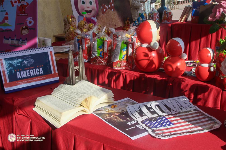 Một số hình ảnh trong buổi hoạt động ngoại khóa sáng ngày 12/01/2025.