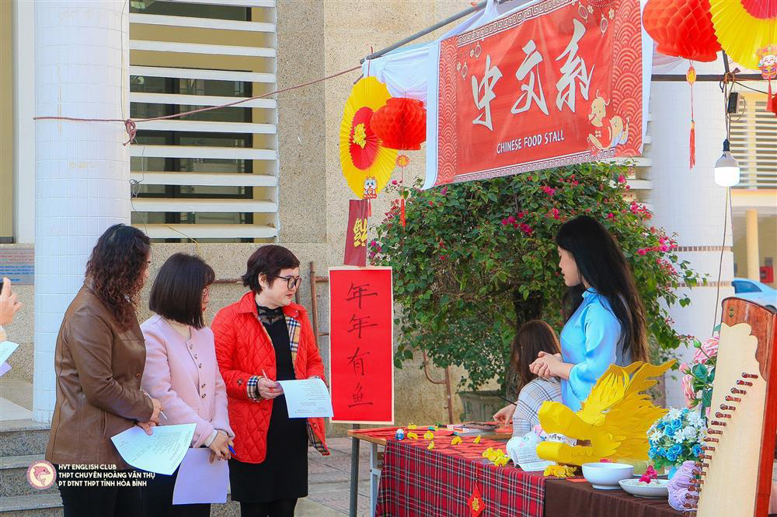 Một số hình ảnh trong buổi hoạt động ngoại khóa sáng ngày 12/01/2025.